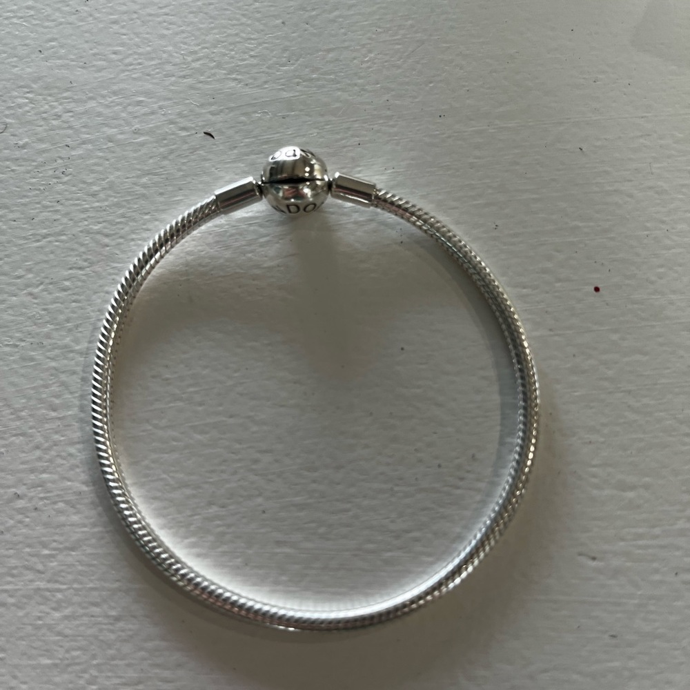 Pandora Moments Snake Chain Bracelet 6.7”